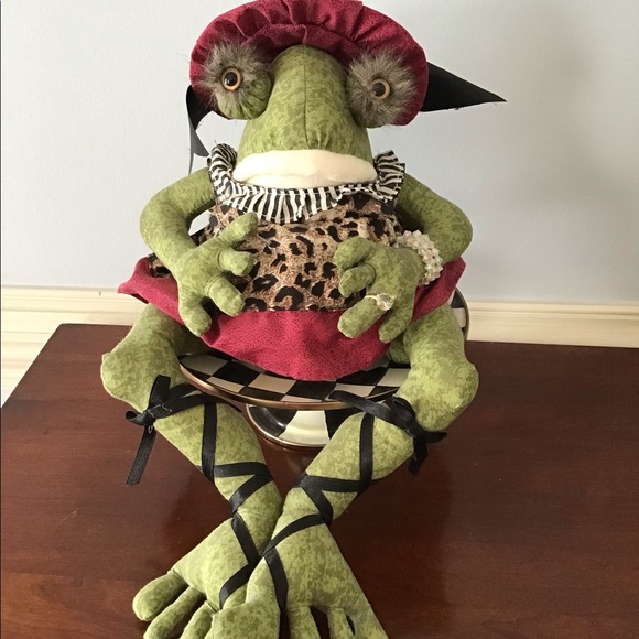 Glamorous lady frog stuffed - Picture 3 of 4